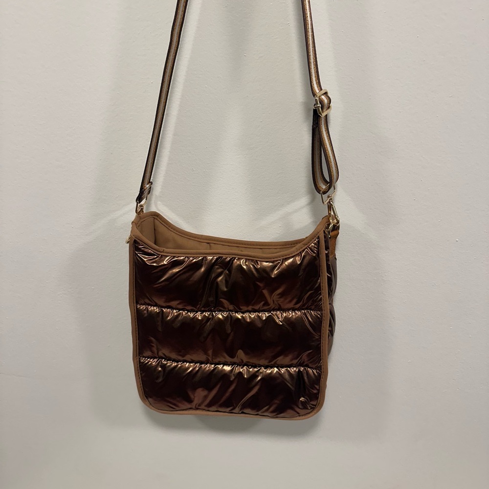 Ahdorned liquid bronze puffe Metallic Brown Crossbody Bag Striped Shoulder Strap - Picture 8 of 9